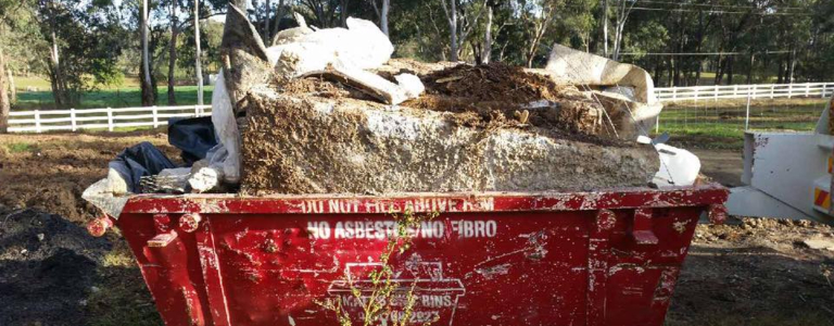 Overfilled skip bin