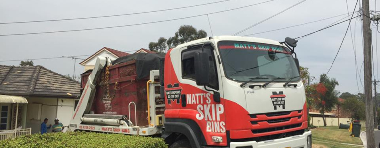 Skip bin delivery power lines